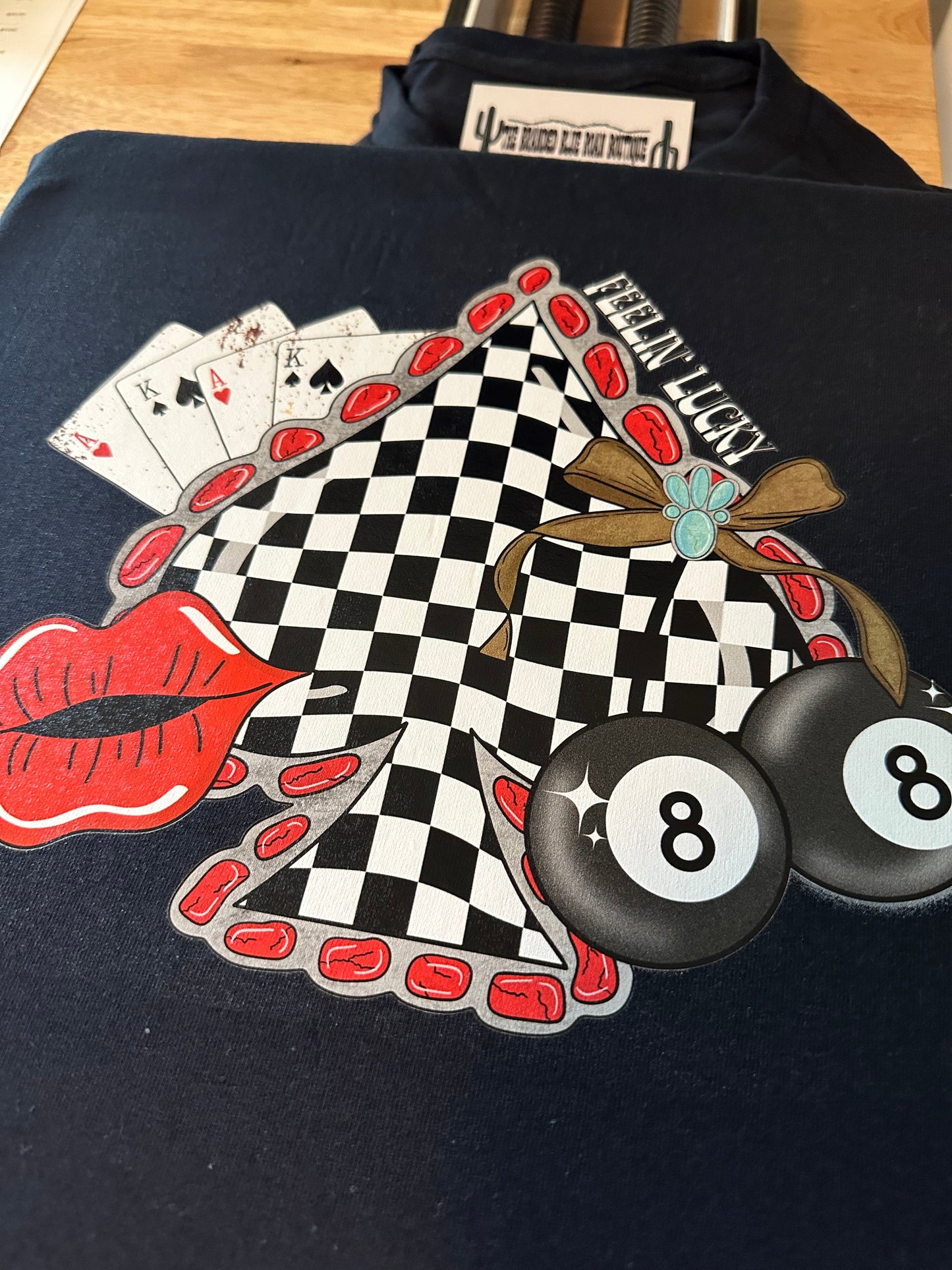 Feelin Lucky Spade graphic