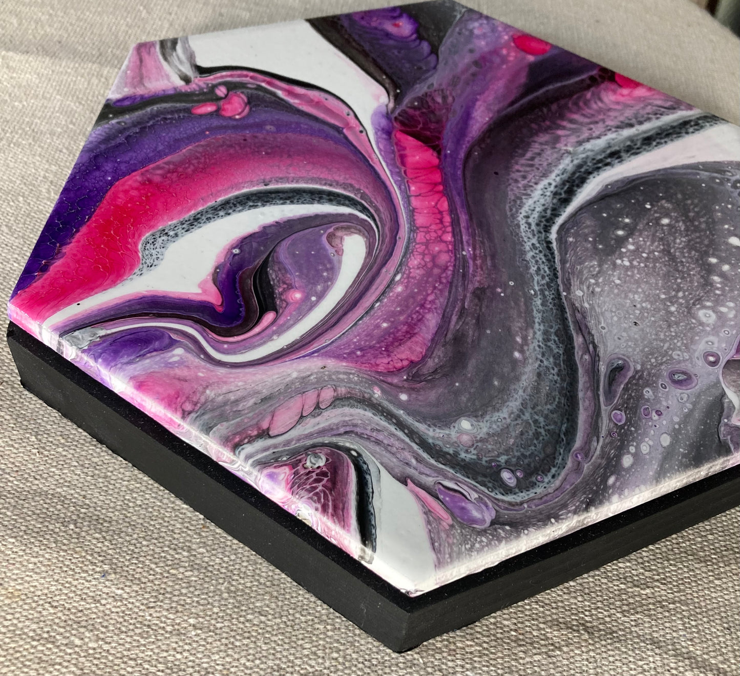 Tile Fluid Art