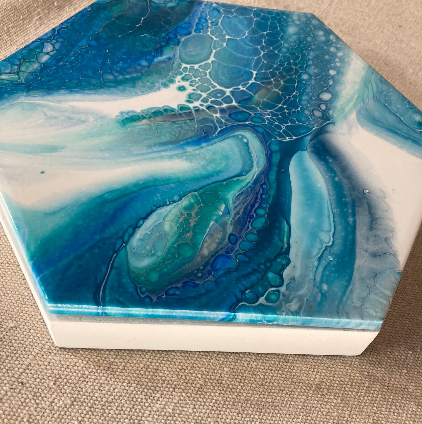 Tile Fluid Art