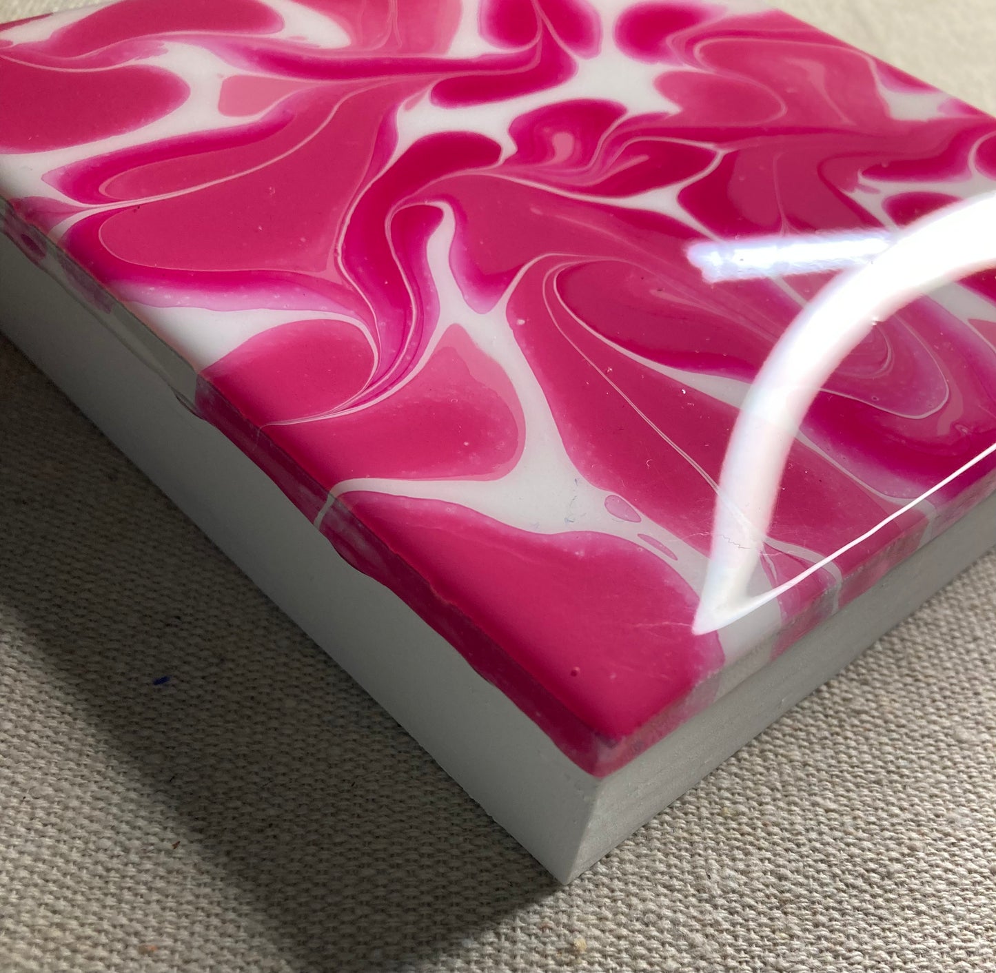 Tile Fluid Art